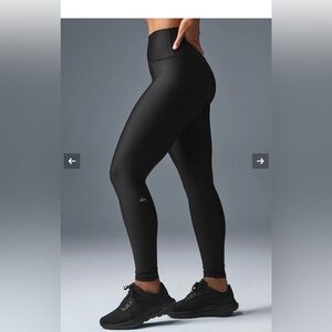 Alo High-Waist Airlift Legging